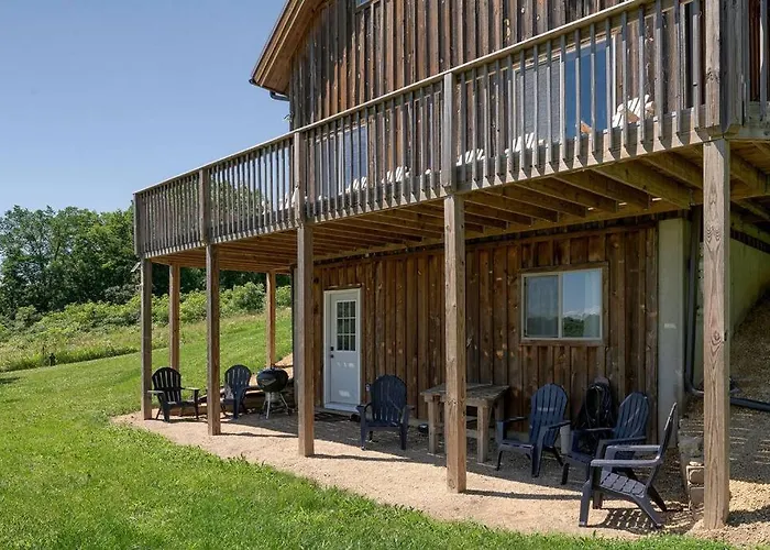 The Rustic Retreat *
