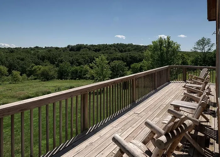 The Rustic Retreat * Pearl City